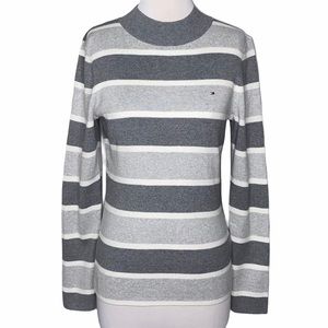 Tommy Hilfiger Women’s Essential Stripe Sweater, M